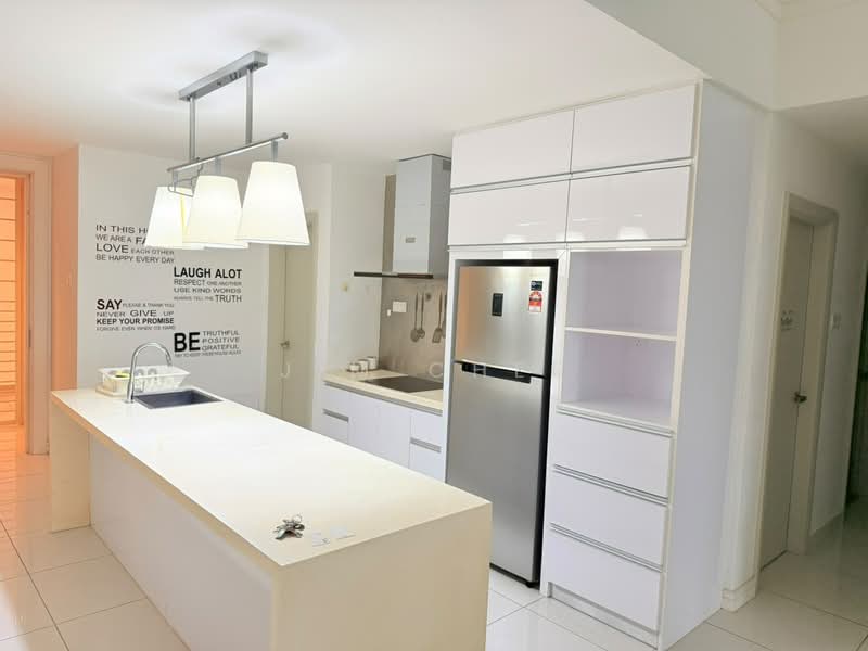 Servis Apartment untuk Disewa di Southkey Mosaic - Jim Chee - Kitchen - PropertyGuru.com.my