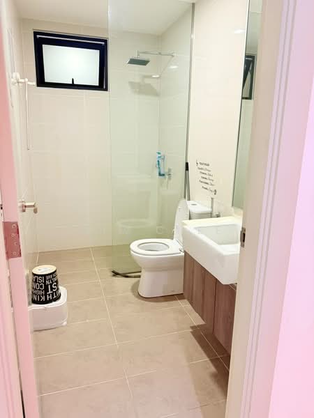 Servis Apartment untuk Disewa di Southkey Mosaic - Jim Chee - Bathroom - PropertyGuru.com.my