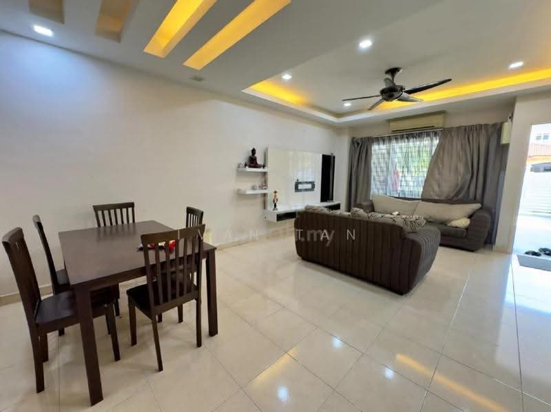 Rumah Teres 2-Tingkat untuk Dijual di Bandar Bukit Puchong 2 (Puchong) - Ivan Tan - Living Room - PropertyGuru.com.my