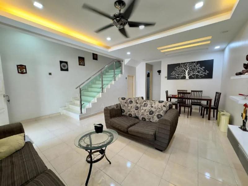 Rumah Teres 2-Tingkat untuk Dijual di Bandar Bukit Puchong 2 (Puchong) - Ivan Tan - Living Room - PropertyGuru.com.my