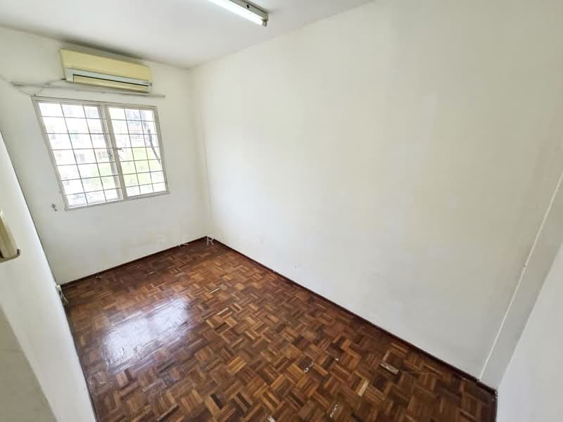 Pangsapuri untuk Disewa di saujana apartment - Perry Chai - Interior - PropertyGuru.com.my