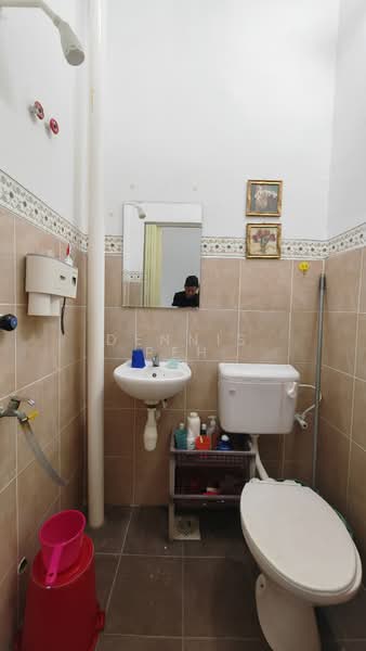 Rumah Teres 2 Tingkat untuk Dijual di Pasir Gudang (Johor) - Dennis Peh - Bathroom - PropertyGuru.com.my