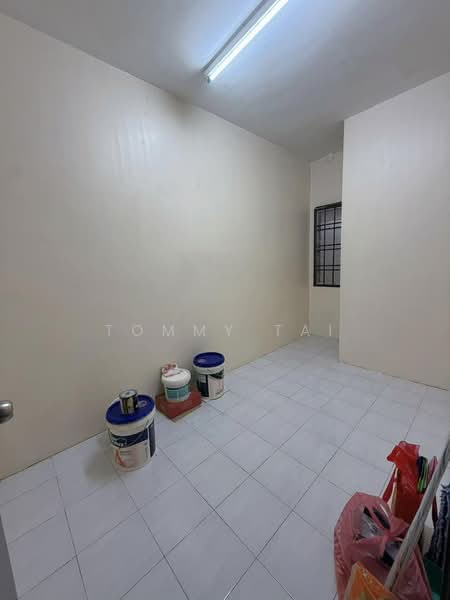 Rumah Teres 2 Tingkat untuk Dijual di Taman Puteri Wangsa (Ulu Tiram) - Tommy Tai - Interior - PropertyGuru.com.my