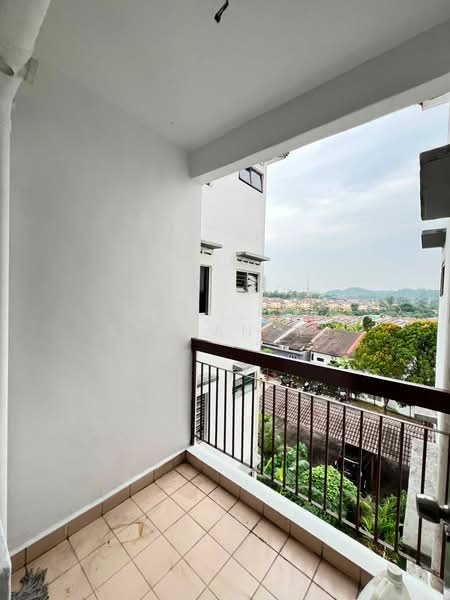 Condominium for Sale at Selesa Puteri Condominium - Stefan Yu - Balcony - PropertyGuru.com.my