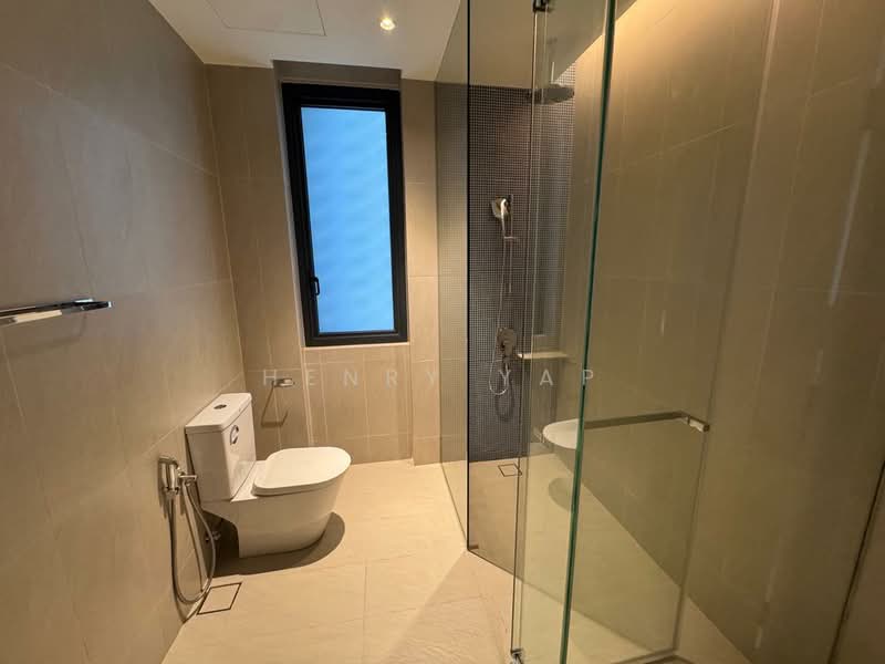 Servis Apartment untuk Dijual di ViiA Residences - Henry Yap - Bathroom - PropertyGuru.com.my