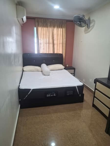 Rumah Teres 2 Tingkat untuk Dijual di Puchong (Selangor) - Suresh Kumar - Bedroom - PropertyGuru.com.my