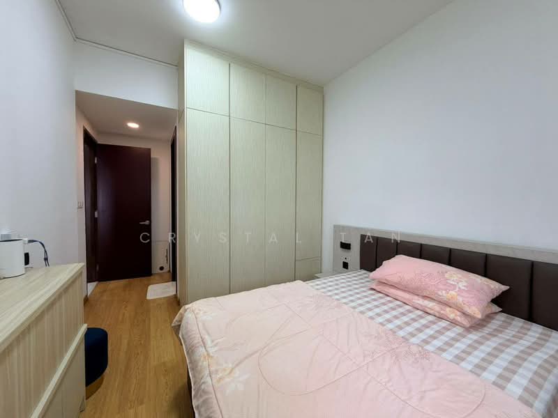 Kondominium untuk Dijual di Amberside @ Country Garden Danga Bay - Crystal Tan - Bedroom - PropertyGuru.com.my