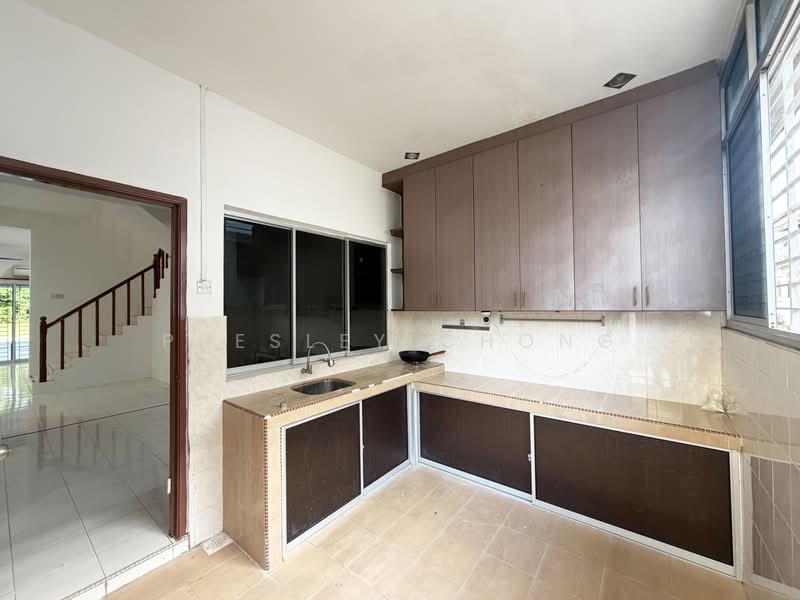 Rumah Teres 2 Tingkat untuk Dijual di Taman Kampar Perdana (Kampar) - Presley Chong - Wet Kitchen - PropertyGuru.com.my