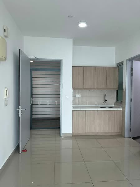 Service Residence for Rent at Gaya Resort Homes - Justin Tan - Kitchen - PropertyGuru.com.my