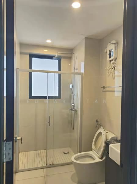 Kondominium untuk Dijual di Amberside @ Country Garden Danga Bay - Edward Tan - PropertyGuru.com.my