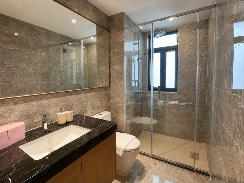 Kondominium untuk Disewa di R&F Princess Cove Phase 2-Seine Region - Ember Lim - Bathroom - PropertyGuru.com.my