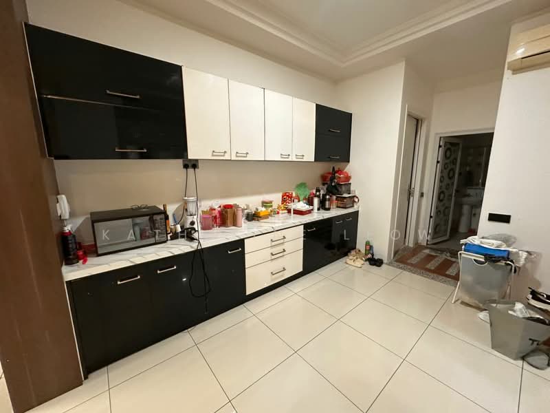 Semi-Detached House for Sale in Taman Nusa Bestari (Iskandar Puteri (Nusajaya)) - Katherine Leow - Kitchen - PropertyGuru.com.my