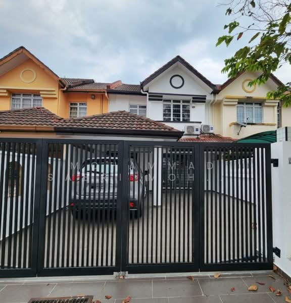 Rumah Teres 2 Tingkat untuk Dijual di Seksyen 5, Bandar Kinrara (Puchong) - Mohammad Sabri Mohd Khir - Exterior - PropertyGuru.com.my