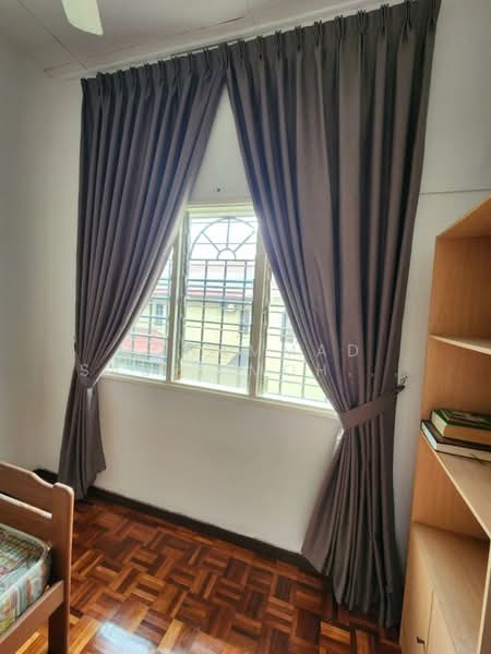 Rumah Teres 2 Tingkat untuk Dijual di Seksyen 5, Bandar Kinrara (Puchong) - Mohammad Sabri Mohd Khir - Bedroom - PropertyGuru.com.my
