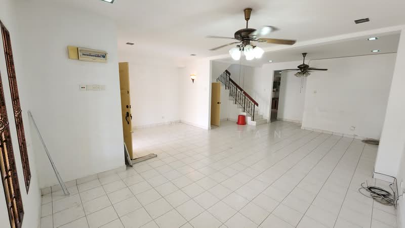 2-storey Terraced House for Sale in Bandar Bukit Puchong (Puchong) - Steven Tan - Living Room - PropertyGuru.com.my