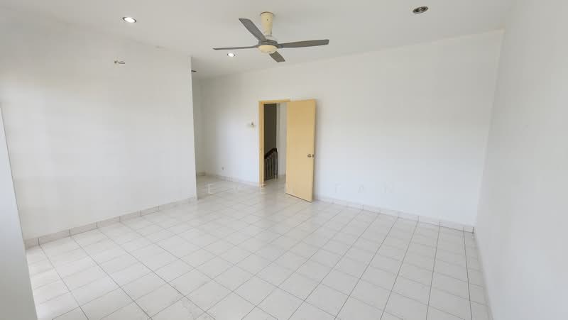 2-storey Terraced House for Sale in Bandar Bukit Puchong (Puchong) - Steven Tan - Interior - PropertyGuru.com.my