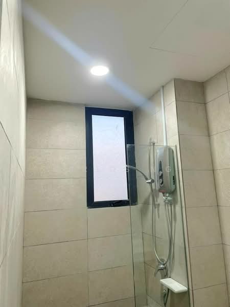 Servis Apartment untuk Disewa di Aera Residence - Carlos Ng - Bathroom - PropertyGuru.com.my