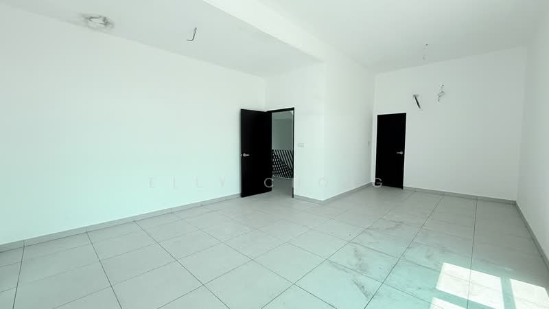 Rumah Berkembar untuk Dijual di Batu 9 (Cheras) - Elly Chong - PropertyGuru.com.my