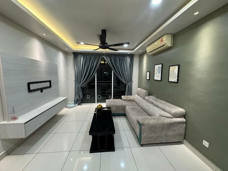 Servis Apartment untuk Disewa di KSL Residence @ Daya - Aaron How - Living Room - PropertyGuru.com.my