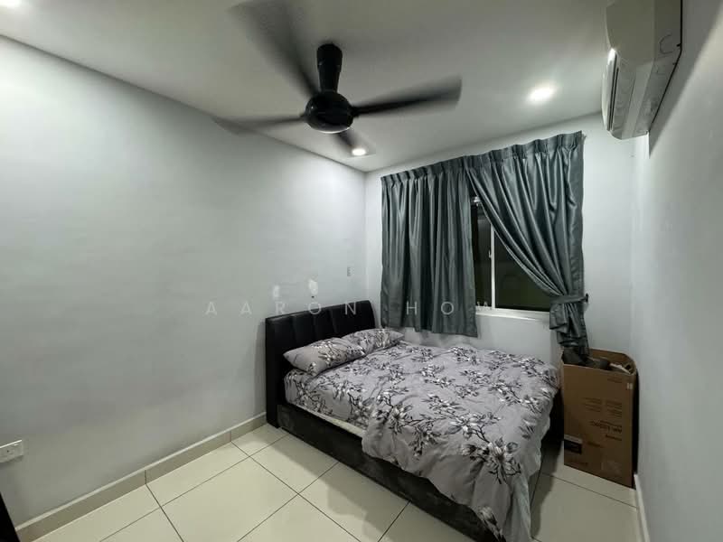 Servis Apartment untuk Disewa di KSL Residence @ Daya - Aaron How - Bedroom - PropertyGuru.com.my