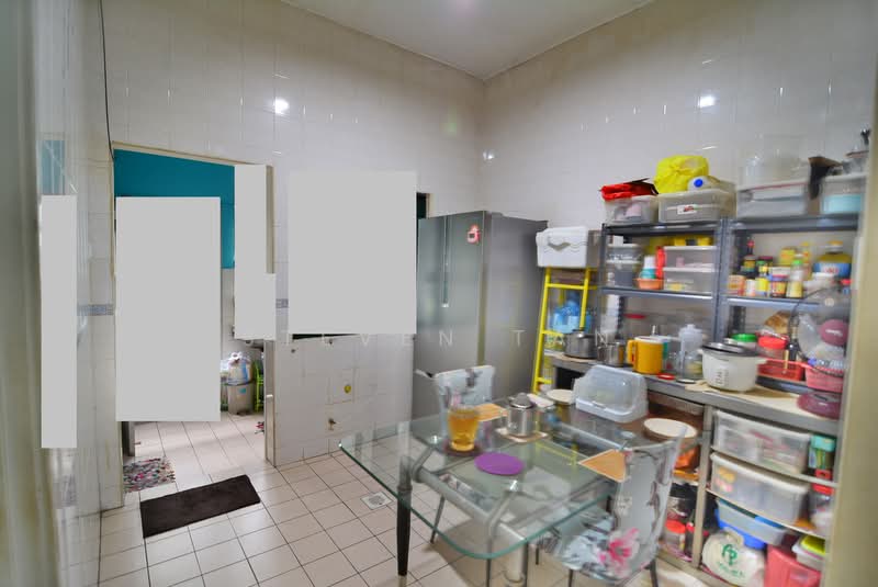 Rumah Teres 2 Tingkat untuk Dijual di Seksyen 2, Taman Kinrara (Puchong) - Steven Tan - Kitchen - PropertyGuru.com.my