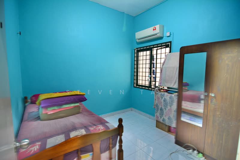 Rumah Teres 2 Tingkat untuk Dijual di Seksyen 2, Taman Kinrara (Puchong) - Steven Tan - Bedroom - PropertyGuru.com.my