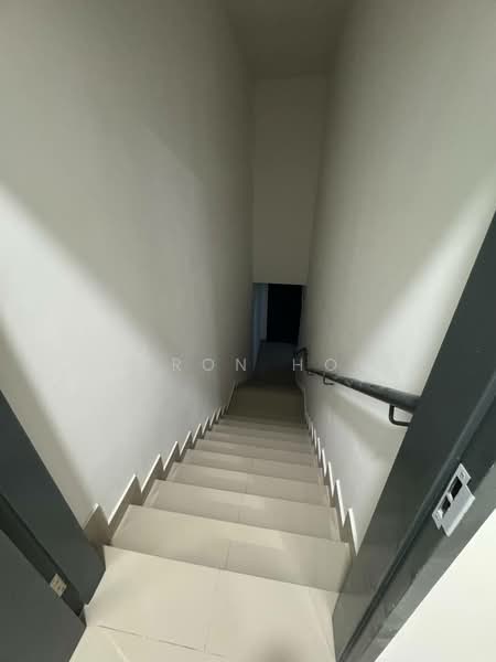 Terraced House for Rent in Bandar Dato Onn (Tebrau) - Aaron How - Corridor - PropertyGuru.com.my