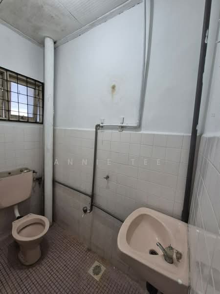 2-storey Terraced House for Sale in Taman Desa Cemerlang (Batu Pahat) - Annie Tee - PropertyGuru.com.my