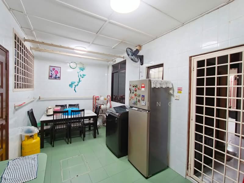 2-storey Terraced House for Sale in Bukit Indah (Iskandar Puteri (Nusajaya)) - Daniel Ling - Kitchen - PropertyGuru.com.my