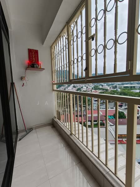 Pangsapuri untuk Dijual di Taman Seri Damai (B) - Jax Quan - Balcony - PropertyGuru.com.my