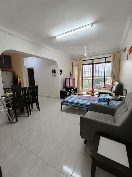 Pangsapuri untuk Dijual di Taman Seri Damai (B) - Jax Quan - Living Room - PropertyGuru.com.my