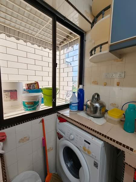 Pangsapuri untuk Dijual di Taman Seri Damai (B) - Jax Quan - Kitchen - PropertyGuru.com.my
