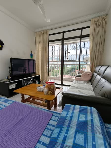 Pangsapuri untuk Dijual di Taman Seri Damai (B) - Jax Quan - Living Room - PropertyGuru.com.my