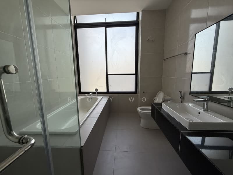 2-storey Terraced House for Sale in Puteri Harbour (Iskandar Puteri (Nusajaya)) - Ricky Woo - Bathroom - PropertyGuru.com.my