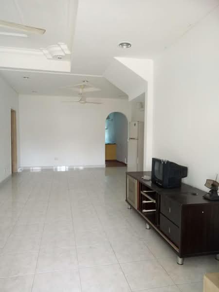 2-storey Terraced House for Rent in Johor Bahru (Johor) - Annly Liew - Living Room - PropertyGuru.com.my