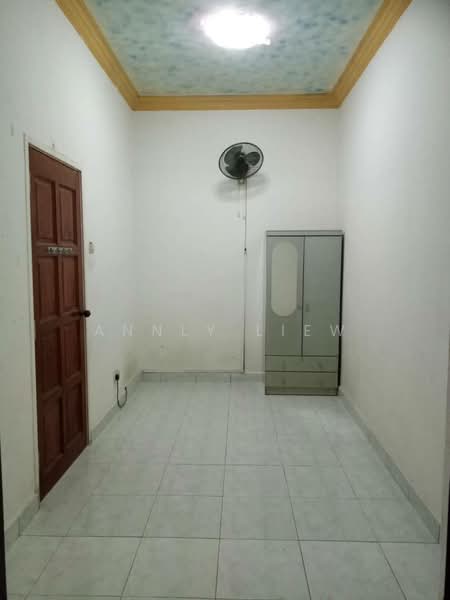 2-storey Terraced House for Rent in Johor Bahru (Johor) - Annly Liew - Interior - PropertyGuru.com.my