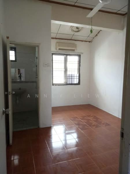 2-storey Terraced House for Rent in Johor Bahru (Johor) - Annly Liew - Interior - PropertyGuru.com.my