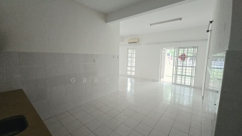 2-storey Terraced House for Sale in Seksyen 4 (Kota Damansara) - Grace Tan - PropertyGuru.com.my