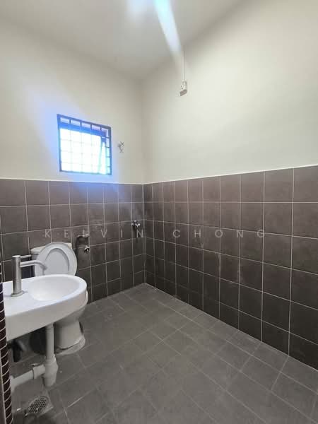 Rumah Teres 2 Tingkat untuk Dijual di Taman Ehsan (Ipoh) - Kelvin Chong - Bathroom - PropertyGuru.com.my