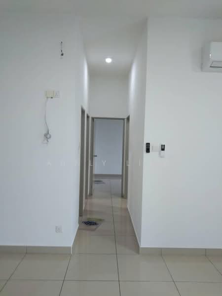 Servis Apartment untuk Dijual di D'Summit Residences - Annly Liew - Corridor - PropertyGuru.com.my