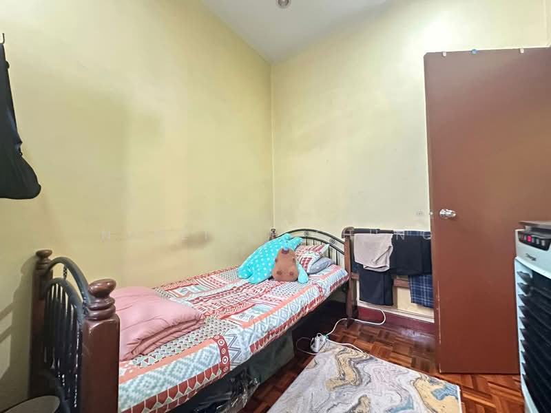 Rumah Teres 2 Tingkat untuk Dijual di Usj 3 (Subang Jaya) - Nobeille Chung - Bedroom - PropertyGuru.com.my