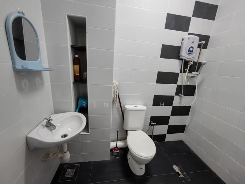 Pangsapuri untuk Disewa di Kayangan Puri Mutiara (KPM) - Irene Goh - Bathroom - PropertyGuru.com.my