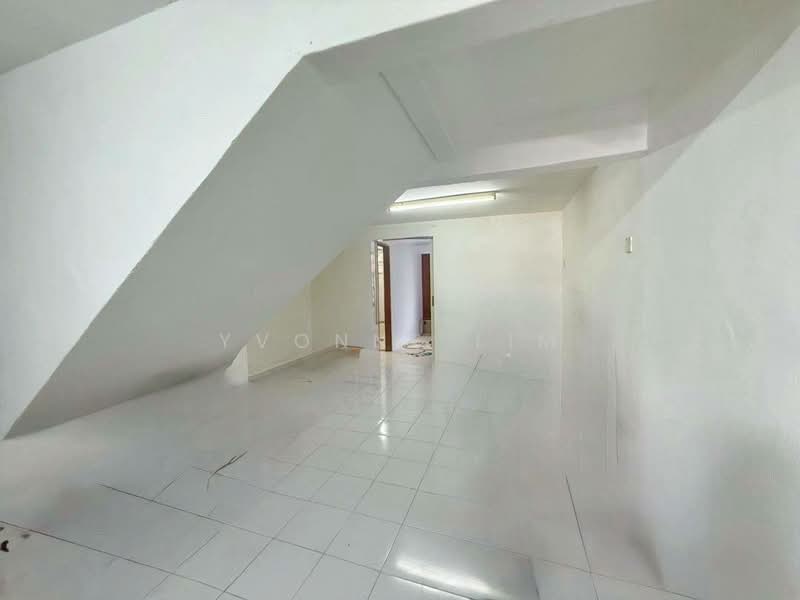 Rumah Teres 2 Tingkat untuk Dijual di Taman Plentong Baru (Masai) - Yvonne Lim - Interior - PropertyGuru.com.my