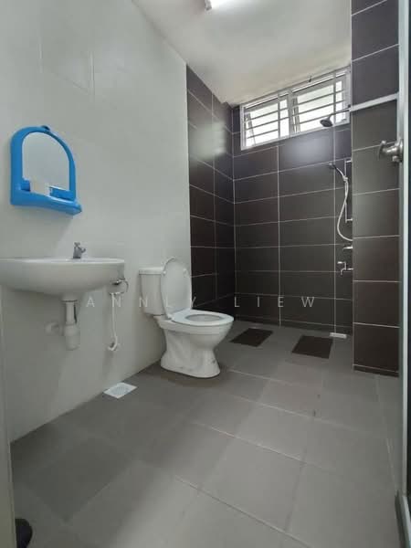 Condominium for Sale at The Seed Taman Sutera Utama - Annly Liew - Bathroom - PropertyGuru.com.my