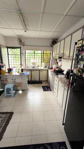 Rumah Teres 2 Tingkat untuk Dijual di Taman Bukit Mayang Emas (Petaling Jaya) - Eric Lim - Kitchen - PropertyGuru.com.my