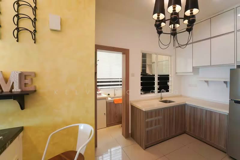 Condominium for Sale at The Majestic - Kelvin Chong - Kitchen - PropertyGuru.com.my