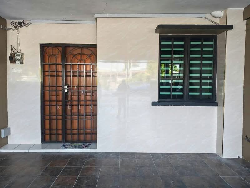 Rumah Teres 2 Tingkat untuk Dijual di Taman Lapangan Ria (Ipoh) - Kelvin Chong - Exterior - PropertyGuru.com.my