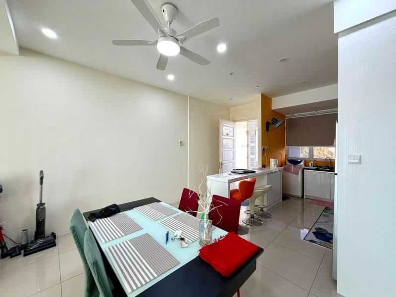 Condominium for Rent at The Peak Residences - Gan Chun Kai - Dining Room - PropertyGuru.com.my