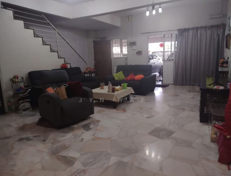 2-storey Terraced House for Sale in Seri Kuantan (Kuantan) - Jyn Yap - Living Room - PropertyGuru.com.my