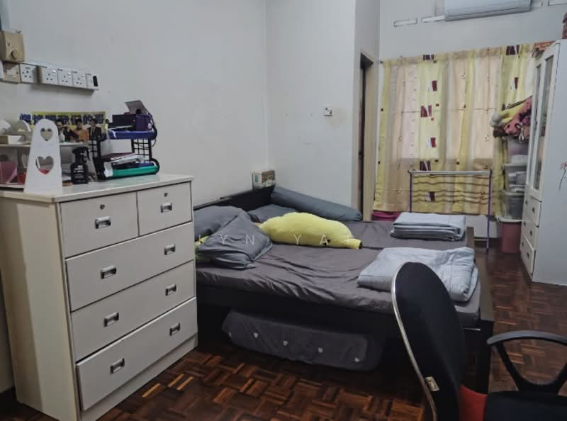 2-storey Terraced House for Sale in Seri Kuantan (Kuantan) - Jyn Yap - Bedroom - PropertyGuru.com.my
